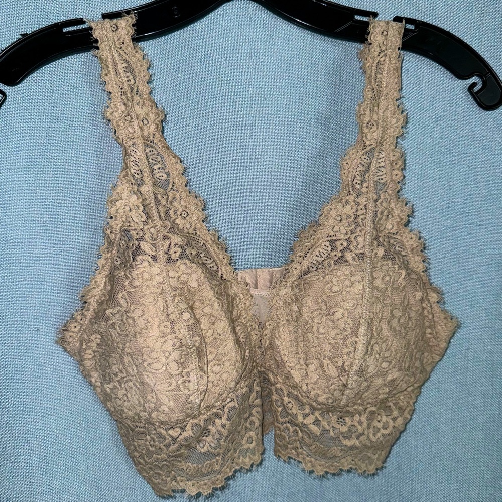 Aerie Light Brown Lace 3 clasp closure Bralette